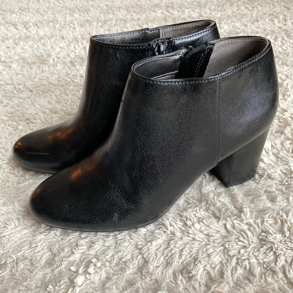 Life Stride: Black Ankle Booties - Picture 16 of 16